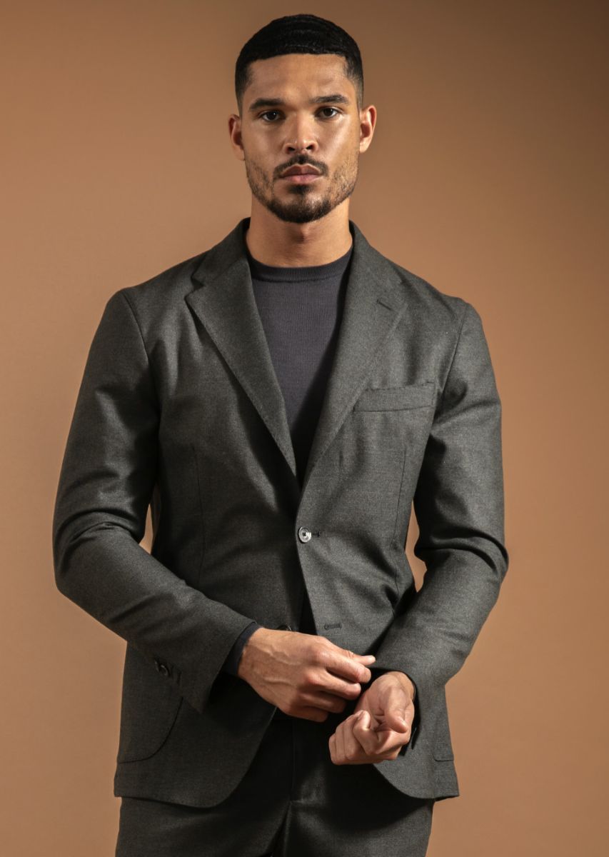 WESLEY-IDEMUDIA-MAX-MODELS-Portfolio_4125.jpg